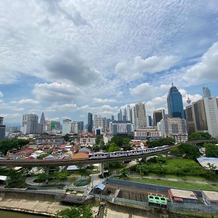 Regalia Residence And Suites By Awesomestay Kuala Lumpur Zewnętrze zdjęcie