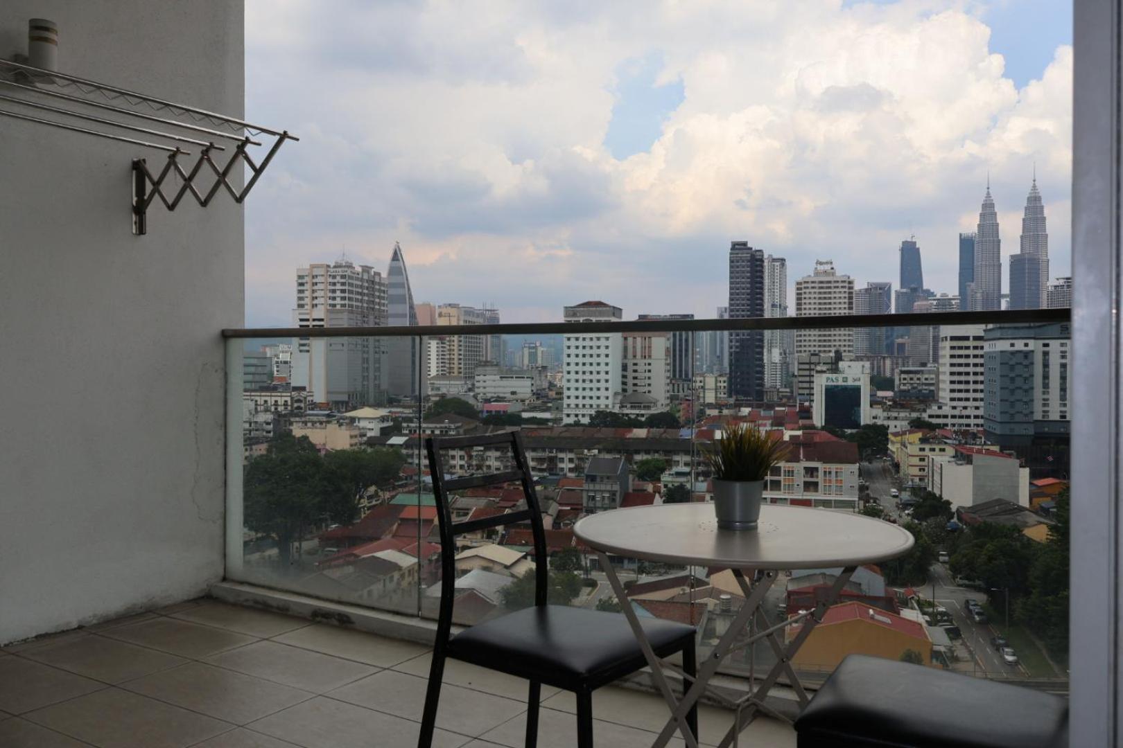 Regalia Residence And Suites By Awesomestay Kuala Lumpur Zewnętrze zdjęcie
